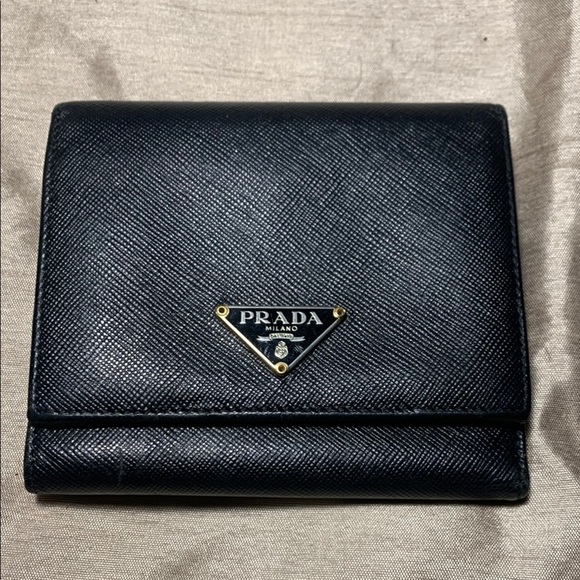 Prada Black Leather Wallet - Picture 1 of 10